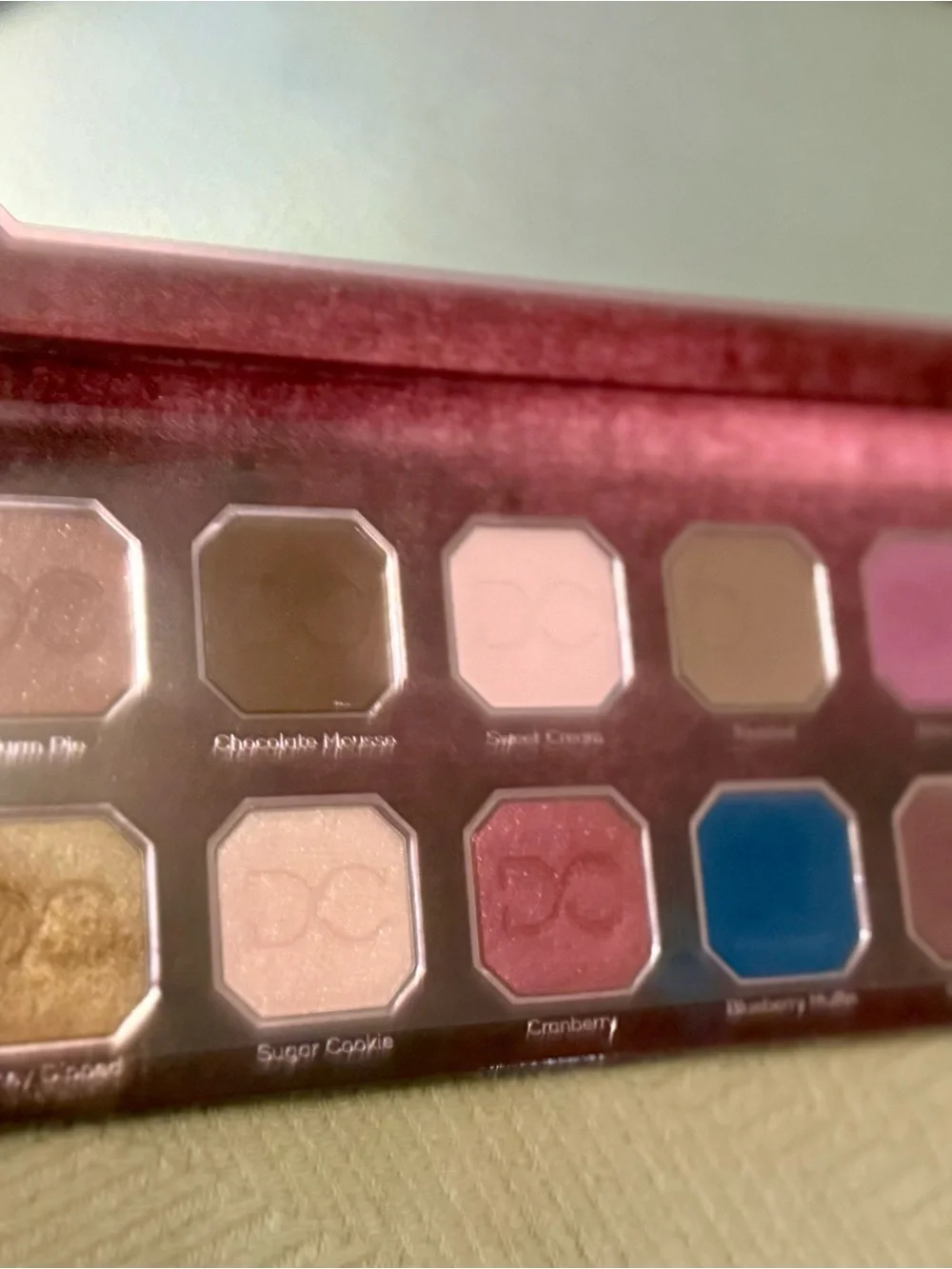 Dominique Cosmetics Rose Gold Shimmer Eyeshadow Palette